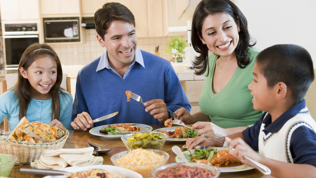Was ist die Bedeutung von Familienessen?