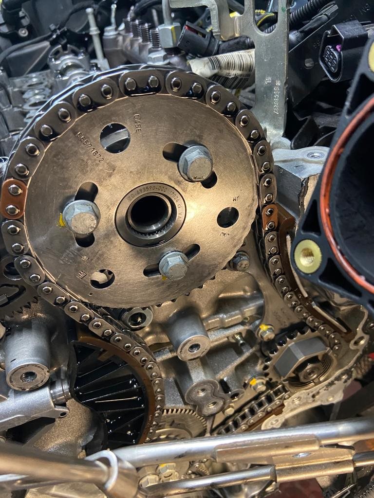 Die 5 besten Services für Steuerkettenreparaturen in Stuttgart – Kettengeräusche vor Motorschäden prüfen lassen